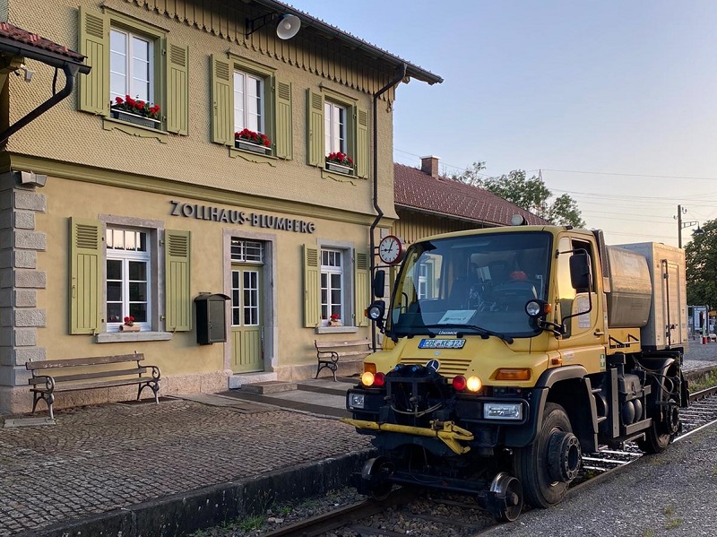 Zweiwege-Unimog U400